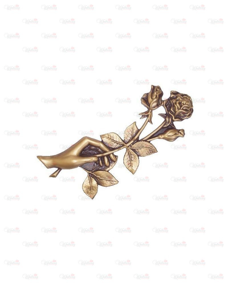 Накладка "Роза в руке гигант"